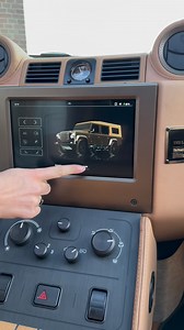 Full electric Defender The Grant 🐆🔋⚡️ Based on the existing Defender 110 chassis, we’ve passionately been engineering a new and advanced electric platform. With four in-wheel motors and integrated (regenerative) brakes, Panterra Lion boosts a total of 600 horsepower and 6400 Nm / 4720 ft-lb of peak torque. The battery capacity of the Panterra Lion hits 200kWh. Depending on your type of use, the range of this beast reaches up to 600 km / 375 mi. A brand new and modern independent suspension set