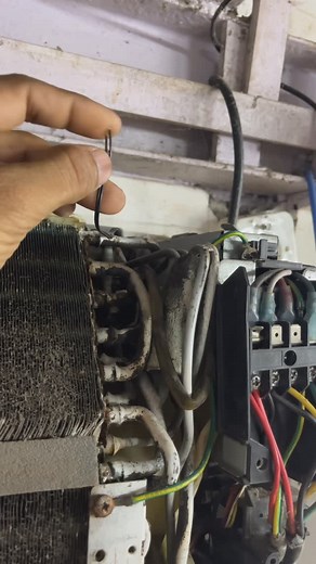 Hussain Ahmed on Instagram: "#ac technician C4 error code#instagram"