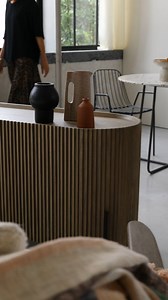 Un air “art déco” pour habiller votre séjour. | Tikamoon