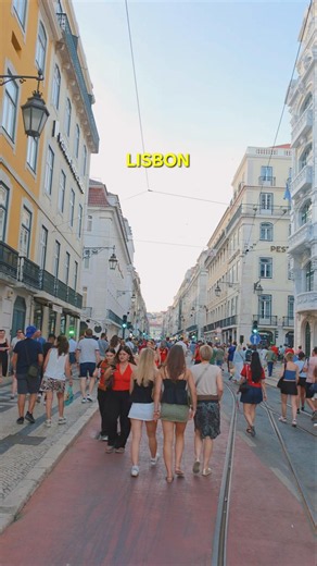 Walking in Lisbon PORTUGAL