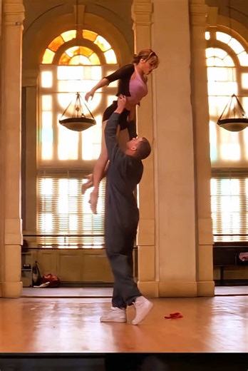 Rich girl fall in love with bottom-level gangsters, and talent determines the height of the soul.#fyp #movie #films #foryou