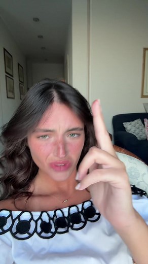 Estate mi manchi: Il nuovo singolo di Giovanna Scotti