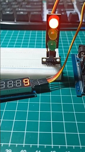 traffic light Arduino #shorts