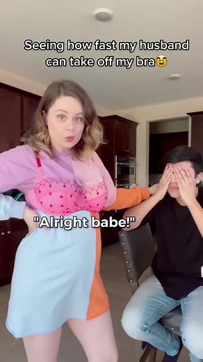 Who Can Open it Faster? Bra Challenge Between a Couple