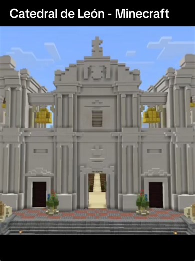 ¡Con mucho esfuerzo y dedicación, hemos logrado construir la majestuosa Catedral de León en Minecraft! Esta obra fue realizada en nuestra comunidad, inspirándonos en las imágenes, relatos históricos y el apoyo de la comunidad. Agradecemos especialmente a @Semana Santa en León y @DraIsetMedina ya que gracias a sus imagenes pudimos recrearla. Esta construcción no solo es un homenaje a nuestra fe y tradición, sino también una manera de mostrar cómo los jóvenes podemos evangelizar y compartir la bel