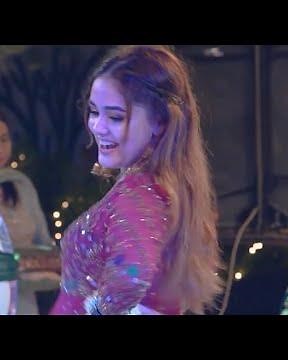 Best Mehndi Dance Performance