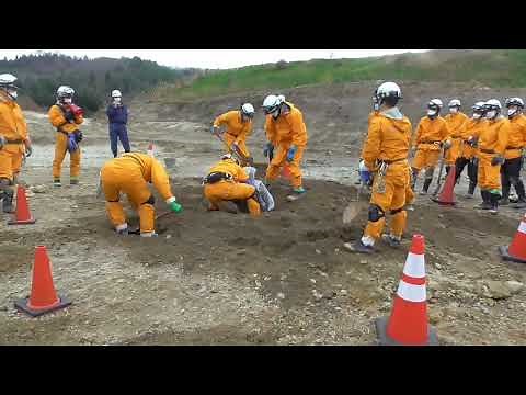 土砂災害救助訓練を実施しました