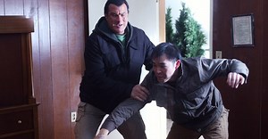 Steven Seagal: A Dangerous Man · Film 2010 · Trailer · Kritik