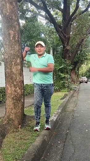 Sabi ko, wag ka nang bumalik🤣 #funny #fbreels #reelsvideo #stitchtricks #funnymemes #comedy #dancess