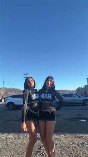 @Collins @gia 🪬 @harmoni lee @mak? @RainAthletics