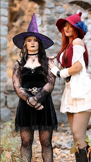 A witch has only one thing on her mind 🥰 w/ ‪@Athena_grimes‬ #halloween #cosplay