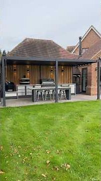 MODERN MODULAR OUTDOOR KITCHEN BUILD