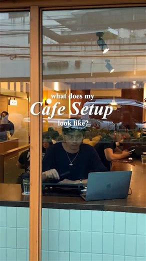 𝐀𝐡𝐫𝐨𝐧 on Instagram: "DYK that you can bring your own drawing set up with the Artist 12 3rd? This is my cafe set up with the Artist 12 3rd. You can literally take it anywhere! #XPPen #Displaytablet #Drawingtablet #DisplayTablet"