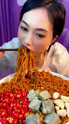 Spicy noodle with chili a lot of eating yummy show strong eating yummy | My ASMR