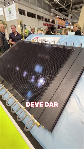Como funciona um painel solar híbrido? ⚡🔥 Você já viu painéis solares que geram eletricidade e aquecem água? Essa tecnologia híbrida usa o efeito fotovoltaico para produzir energia e ainda aproveita o calor para aquecer a água, levando-a direto para o boiler.💡⚡ E aí, o que você achou dessa instalação? Deixe seu comentário! #EnergiaSolar #PainelSolar #Sustentabilidade #EnergiaRenovável #Inovação | Canal Solar - Energia Fotovoltaica