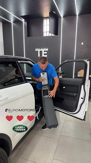 3.4K views · 20 reactions | Iniziamo primo step #landrover seguiteci anche su TikTok e Instagram grazie | Tony Enigma | Facebook