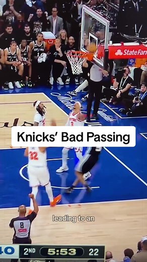 Knicks bad passing vs Spurs Game 3
