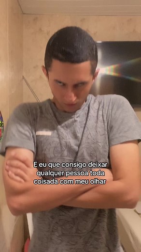 Captivating Gaze: The Art of Eye Connection