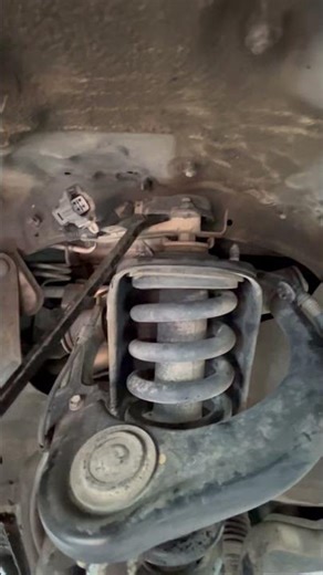 Make Your GX 470 Front Shock Removal Much Easier