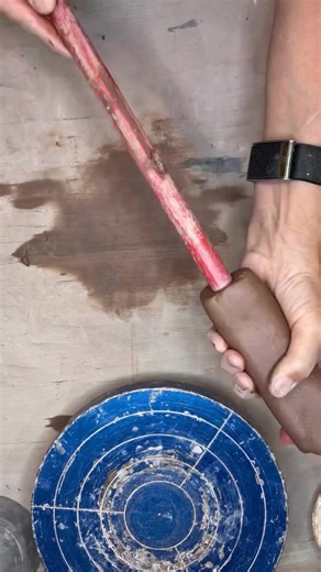 How to make a mug using a stick ❤️ ••• Follow @juliemceramics for more!