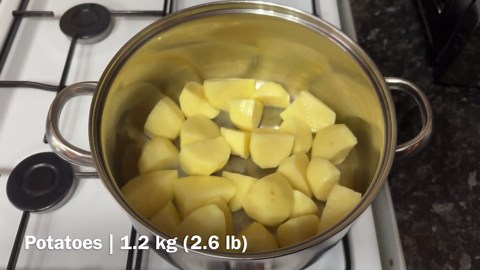 How to make traditional corned beef hash