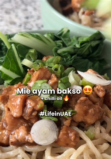 Mie Ayam Bakso dengan Chilli Oil di Awal Tahun