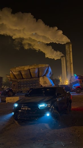 ‎ض‎ on Instagram: "Revo 😋 #cars #viral #explore #viralvideos #carswithoutlimits #carsofinstagram #reelsinstagram #reels #insta #carsvideo"