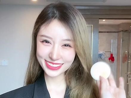 #bobbibrown羽柔蜜粉 真的磨皮，真的持久，油皮姐妹必买蜜粉～