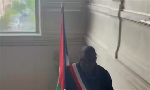 Palestinisering van het Westen. Import > become.