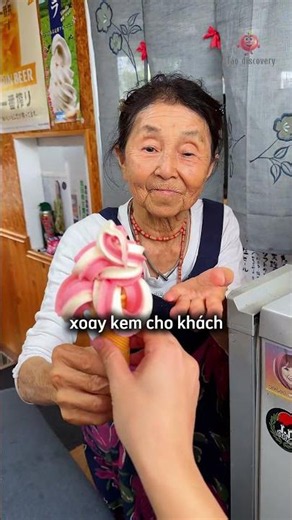 Bà cụ bán kem đặt biệt đông khách nhất Nhật Bản ♥️