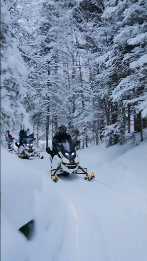 This is Canada 🇨🇦❄️👇🏼