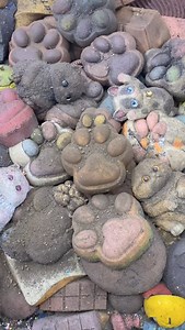 152K views · 16K reactions | CLEANING SQUISHY ASMRGold Cat Paw#asmr | FufusquishyCrafting | Facebook