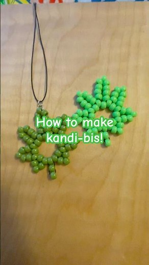 Kandi-bis tutorial #kandi #beadwork #kandikid #kandibeads #scene