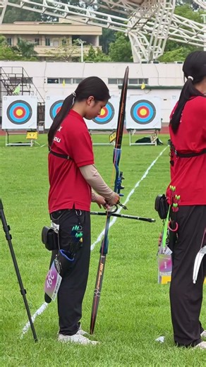 Nika 68inch recurve bows for archers #nikaarchery #elongarrow #elongoutdoor