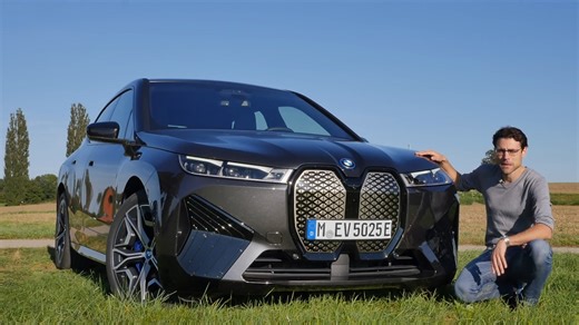 How the BMW iX feels on the road