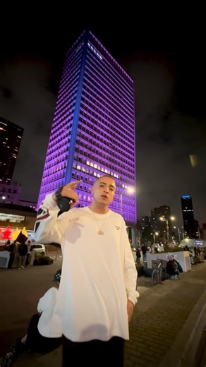 @da_funkylooper on Instagram: "Tenemos concierto oficial el 11 de abril en el Teatro El Ensueño en el sur de Bogotá. Tickets disponibles en @tuboleta . Acompáñenme a celebrar los 15 años de Rap Prematuro. “H-ico El Señor del Funk en el Teatro El Ensueño” 📆: 11 de abril 📍 @teatroee (Evento para mayores de 14 años)"