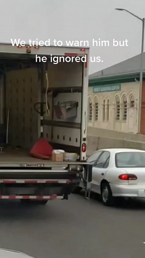 Pallet Jack Safety Tips to Avoid Accidents on the Road