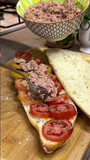 FRESH AND LIGHT SANDWICH