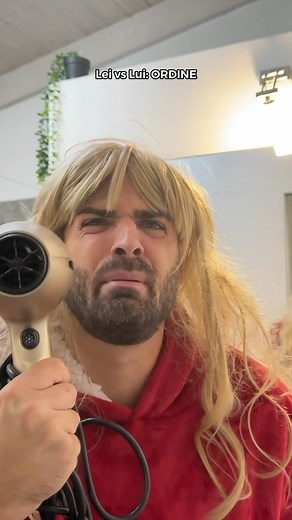 115K views · 4.1K reactions | Lei vs Lui: ORDINE 沈 | Leonardo Decarli | Facebook