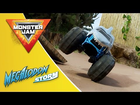 MONSTER JAM MEGALODON STORM RC REALLY DRIVES ON WATER!