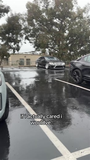 Lexus LS460: Driving Slow for Life's Enjoyment