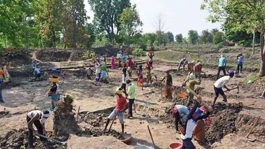 e-Shram Card: ई-श्रम रजिस्ट्रेशन में दर्ज करा रहे हैं स्थायी पता, इन बातों का रखें ध्यान | Zee Business