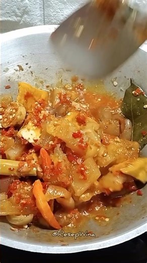 Resep Oseng Kikil Pedas