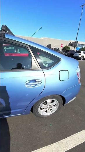PRIUS VS COROLLA: The 2007 Toyota Prius Hybrid Touring [Blue] Or The 2026 Toyota Corolla SE?