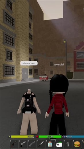Exploring Da Hood in Roblox with Babybooo