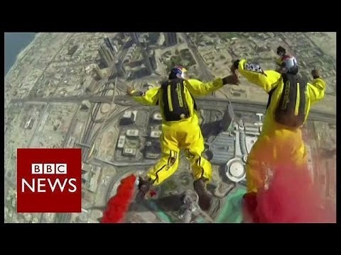 Record breaking base jump from world's tallest building - BBC News