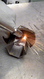 Welding Tips & Tricks 😱🚀 #reelsvideoシ #fypシ゚ #welding | Mad-Molten IRON