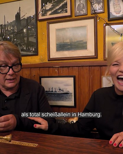 129K views · 2.2K reactions | Morgen, Donnerstagabend, 23.50 Uhr, ARD/Das Erste, gleich nach Extra 3: Ina begrüßt den ungekrönten König des Schellfischposten, den Musiker und "Herr Lehmann"-Schriftsteller Sven Regener - der wieder jede Menge Regener-Weisheiten im Gepäck hat. Auch am Start: seine Band Element Of Crime. Und: die britische Musikerin Birdy endlich bei "Inas Nacht". | INAS NACHT | Facebook
