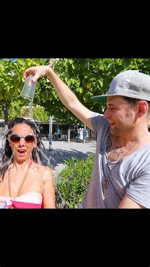 Magician tricks Girl with Water💦 #water #magic #trick #prank #spain | Julien Magic