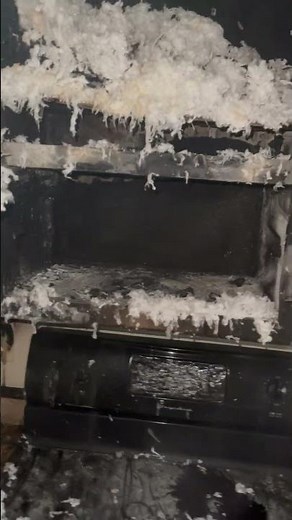 Microwave Blast Causes Huge Damage to House - 1416490